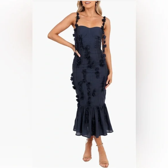 Petal & Pup Posedly Rosette Mermaid Midi Dress - Picture 1 of 16